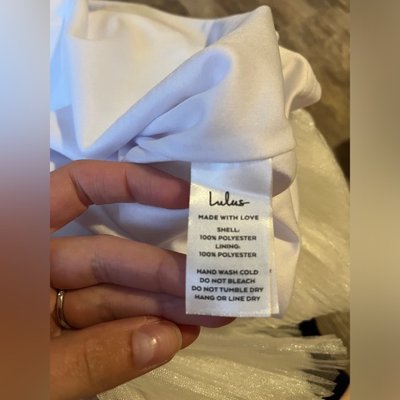 White lulus dress - Picture 9 of 9